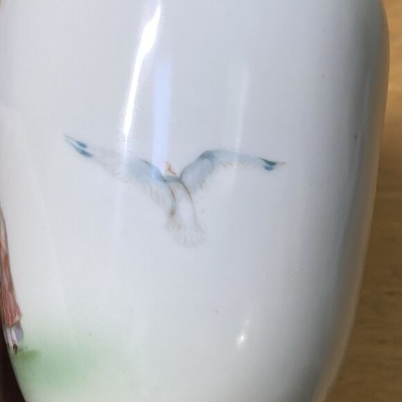 Royal Bayreuth Bavaria Porcelain Vase Featuring Hand Painted Village Life Motifs - Picture 8 of 12